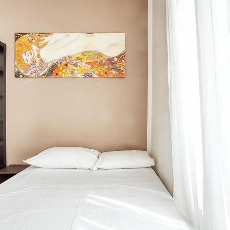 Joivy Mauri - Cosy Flats Near The Duomo Apartment Milano Ngoại thất bức ảnh