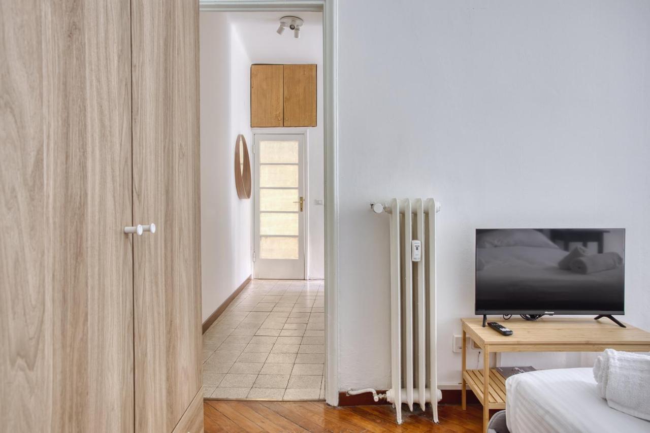 Joivy Mauri - Cosy Flats Near The Duomo Apartment Milano Ngoại thất bức ảnh
